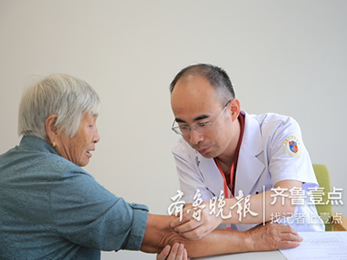 日照心臟病醫(yī)院解新星：十年初心不改，只為心隨律動(dòng)